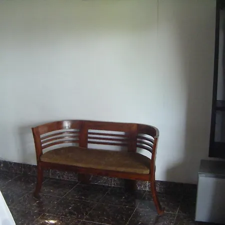 Alur Beach Homestay Amed Kamer foto