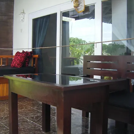 Alur Beach Homestay Amed Kamer foto