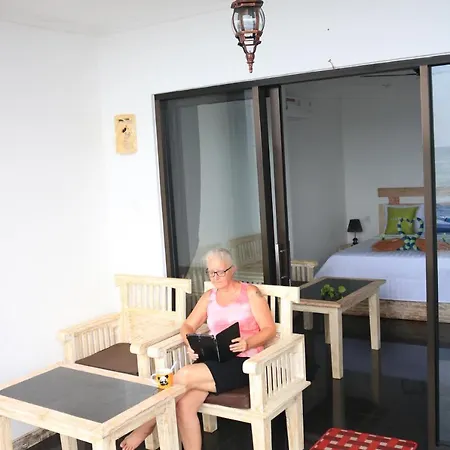 Alur Beach Homestay Amed Buitenkant foto
