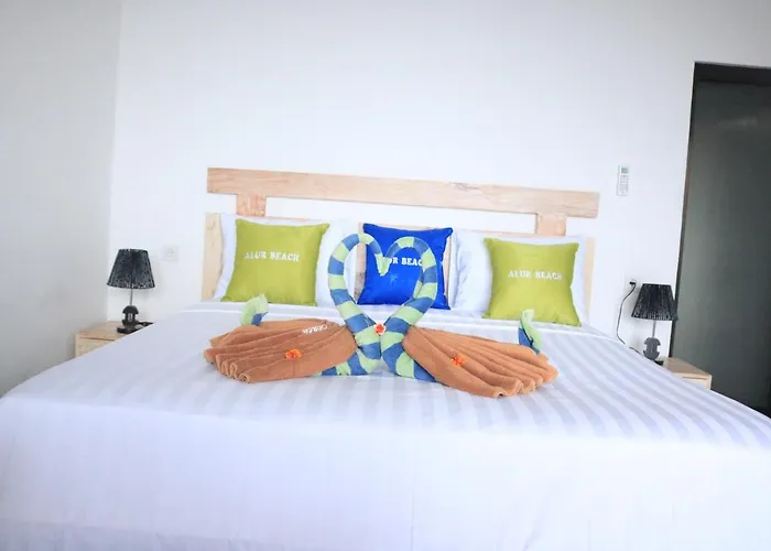 Alur Beach Homestay